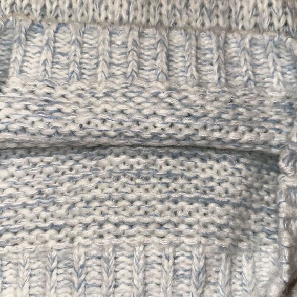 AQUA XS Chunky Knit Crewneck Raglan Sleeve Heather Light Blue White Pullover - Picture 12 of 12